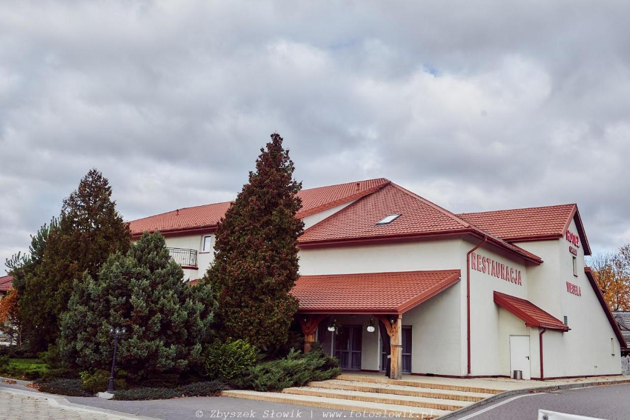 Orion Hotel Parczew Exterior foto